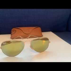 Ray Ban Aviators - gold/yellow/reflective /with case